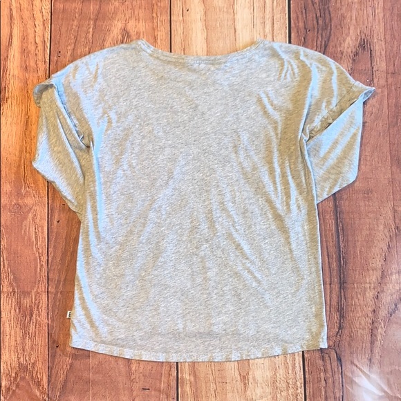 Gap x DC comic wonder woman T-shirt in XL - Picture 2 of 5